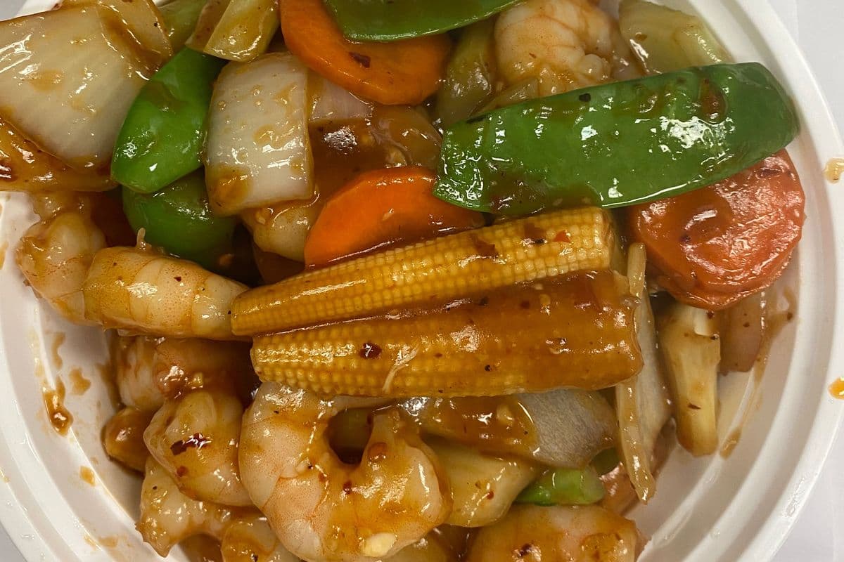 Kung Pao Shrimp with Peanuts