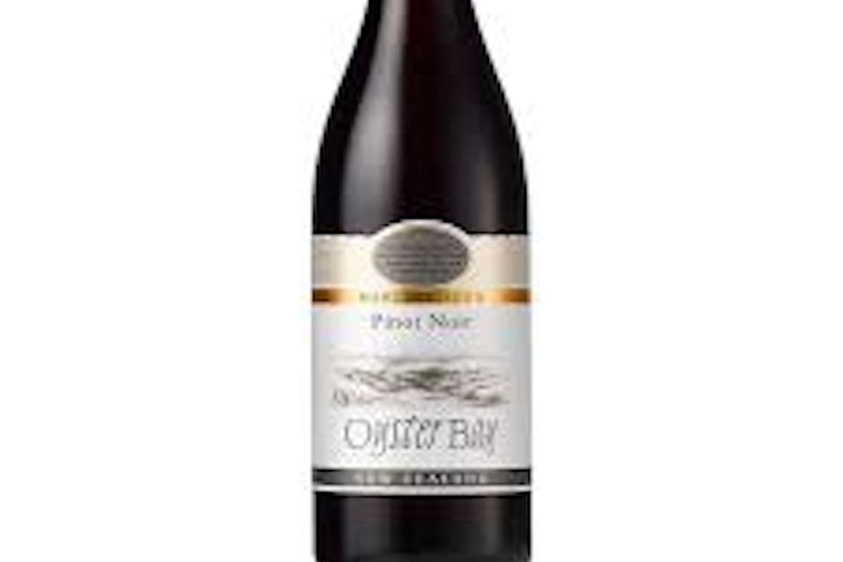 Oyster Bay Pinot Noir (1 x 750 ml)