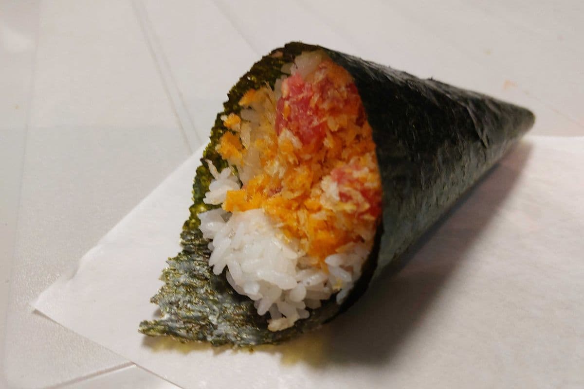 42. Spicy Tuna Hand Roll (1 pc)