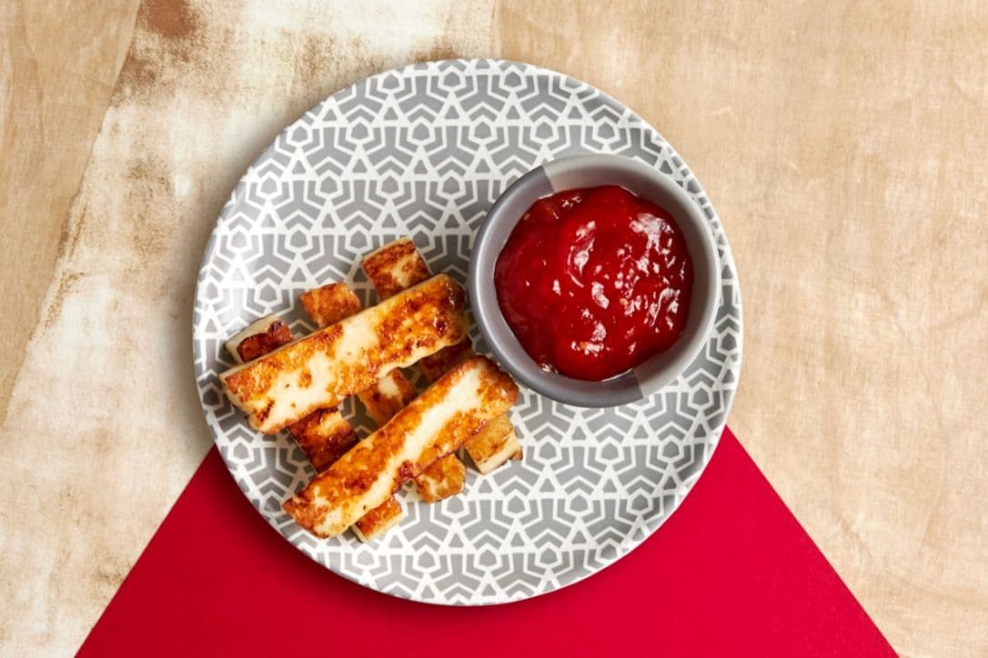 Grilled Halloumi Cheese Sticks and Dip