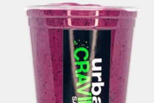 Berry Blast Smoothie (24 oz)