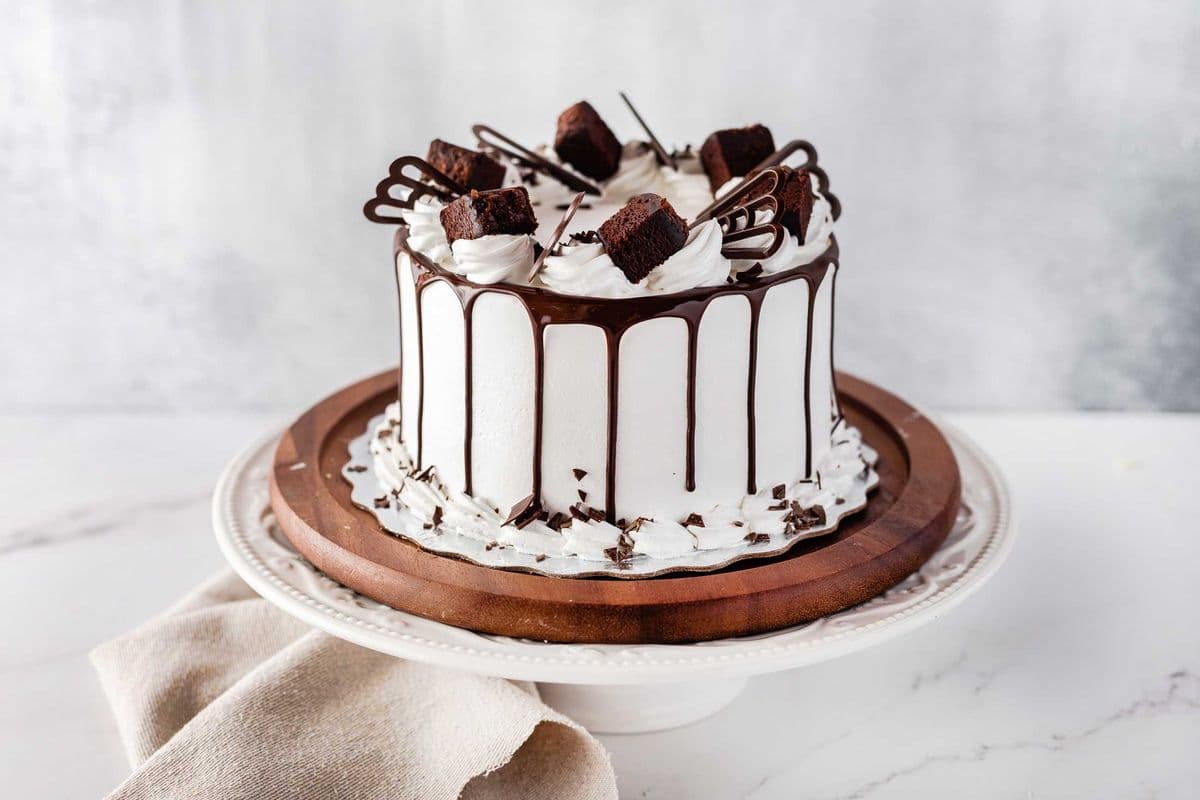 Brownie Fudge Cake 6"