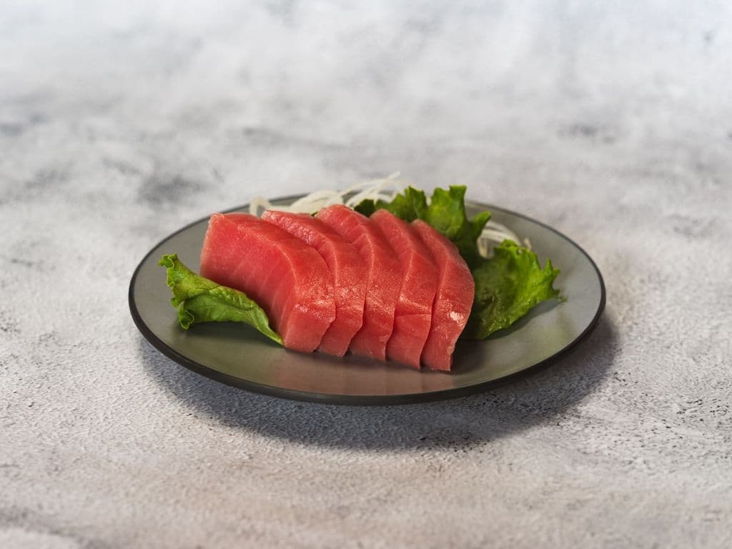 SA03 Red Tuna Sashimi (5pcs)
