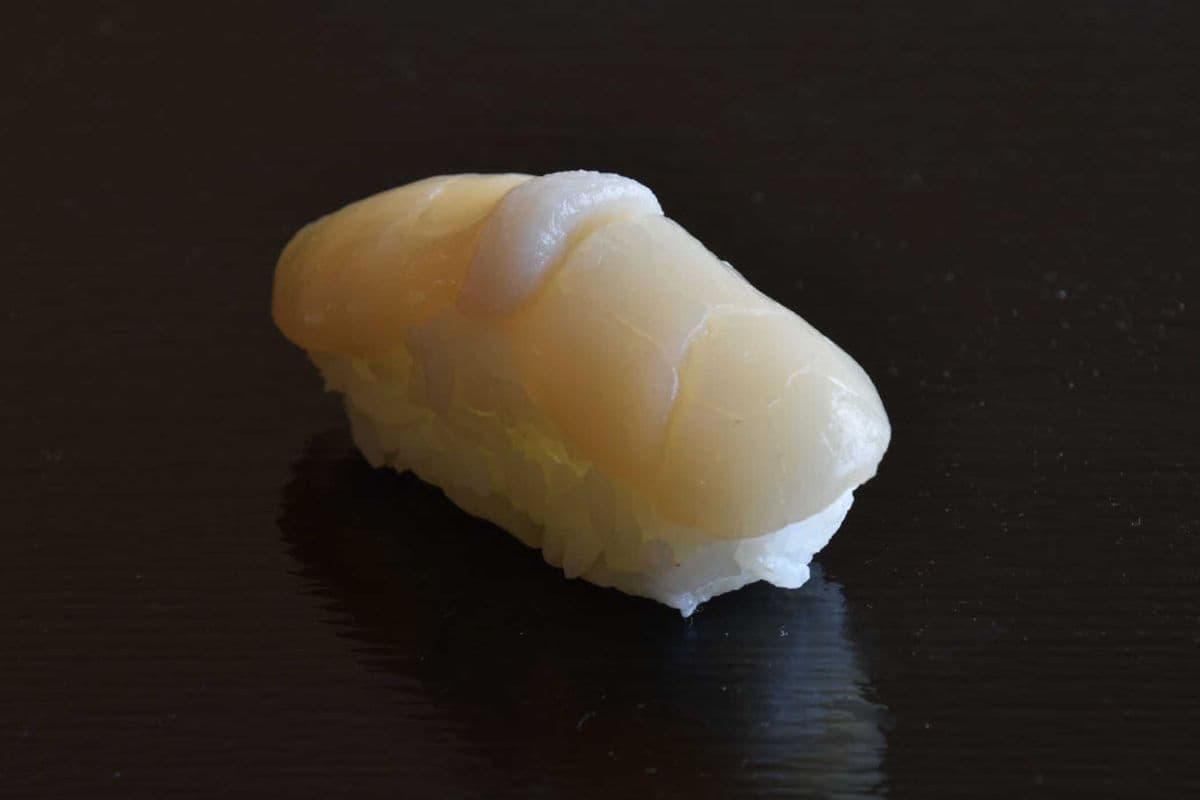 Scallop (Hotate) Nigiri