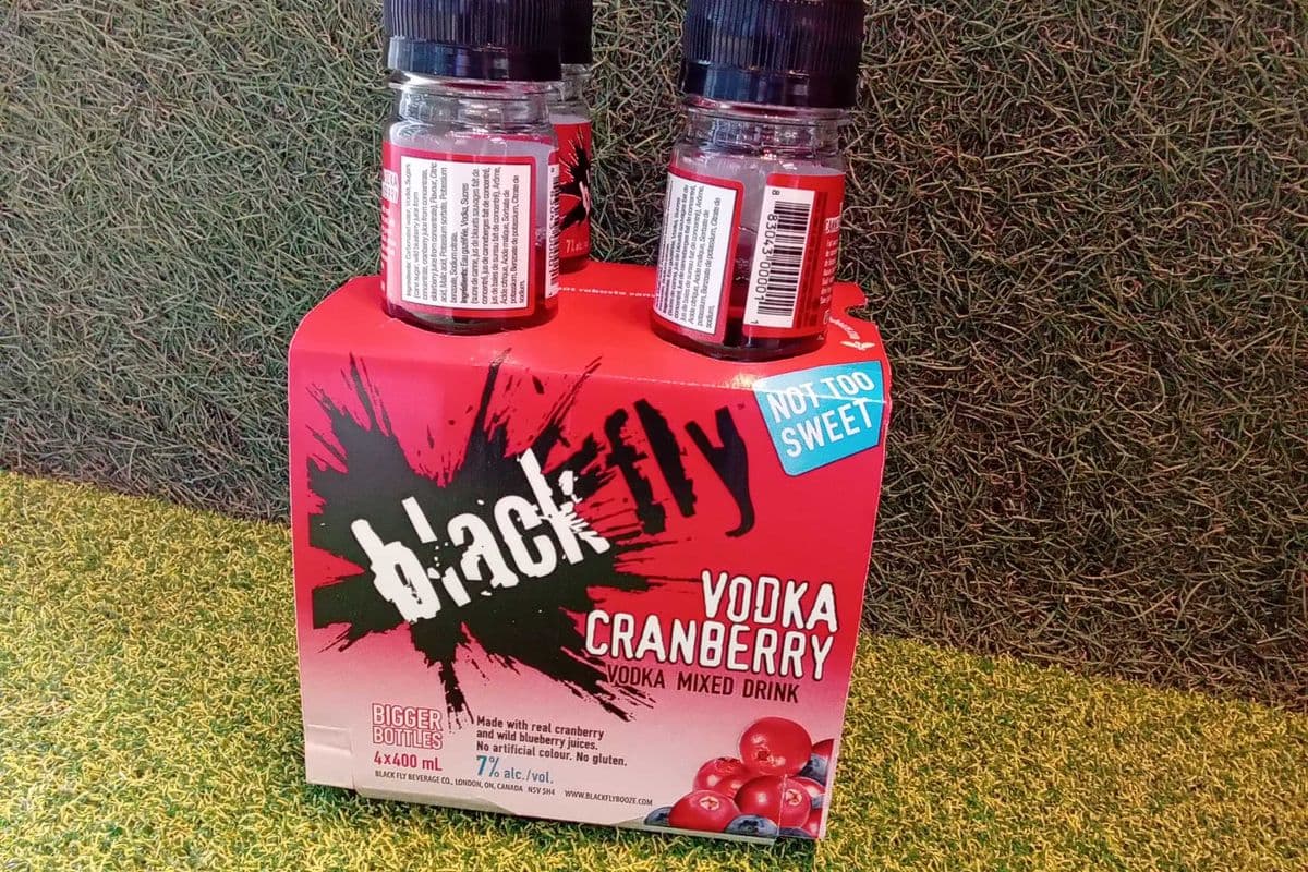 Blackfly Vodka Cranberry (4 x 400 ml bottle)