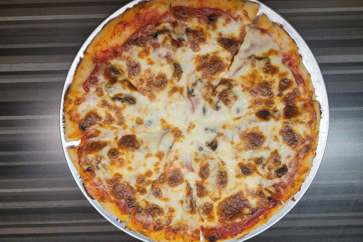 10" Pepperoni and Mushroom Pizza