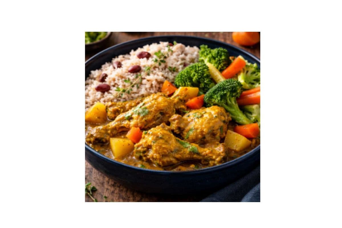 Curry Chicken with Rice & Peas and Steamed Veggie