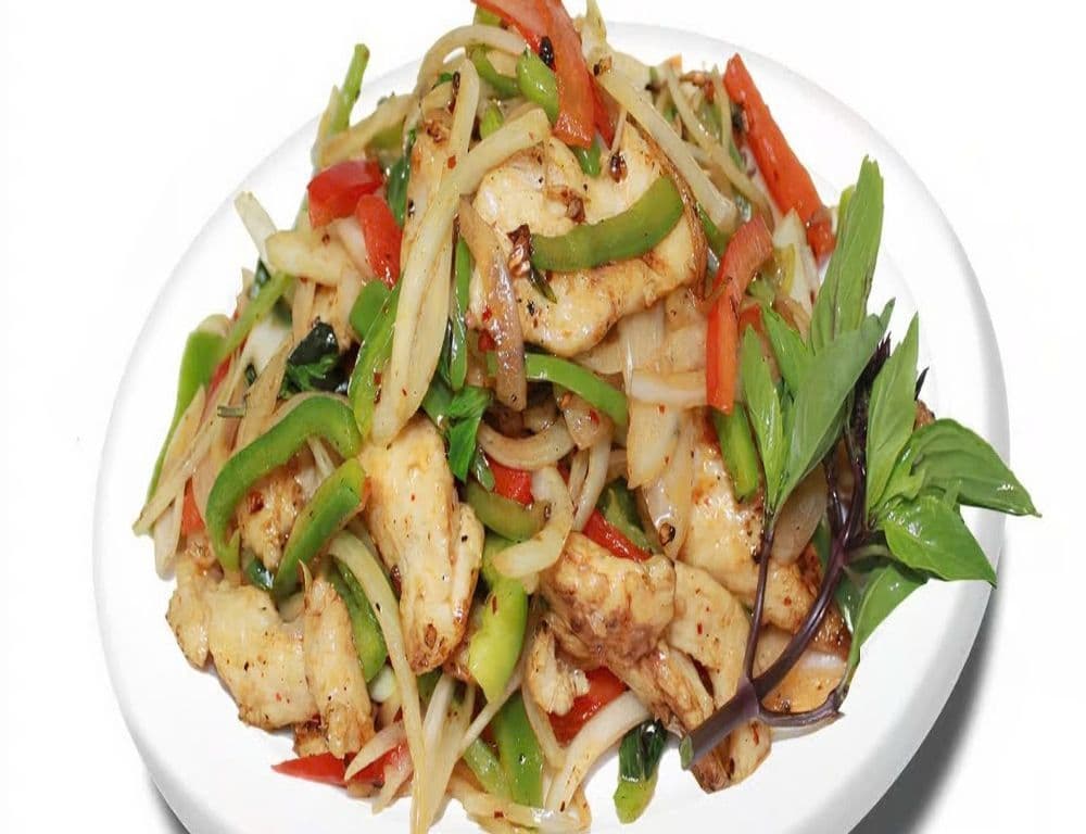 16. Poulet ou bœuf sauté au style Thaï avec riz / Thaï Style Chicken or Beef with rice/泰式炒鸡