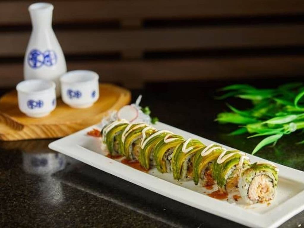 S2. Green Dragon Roll
