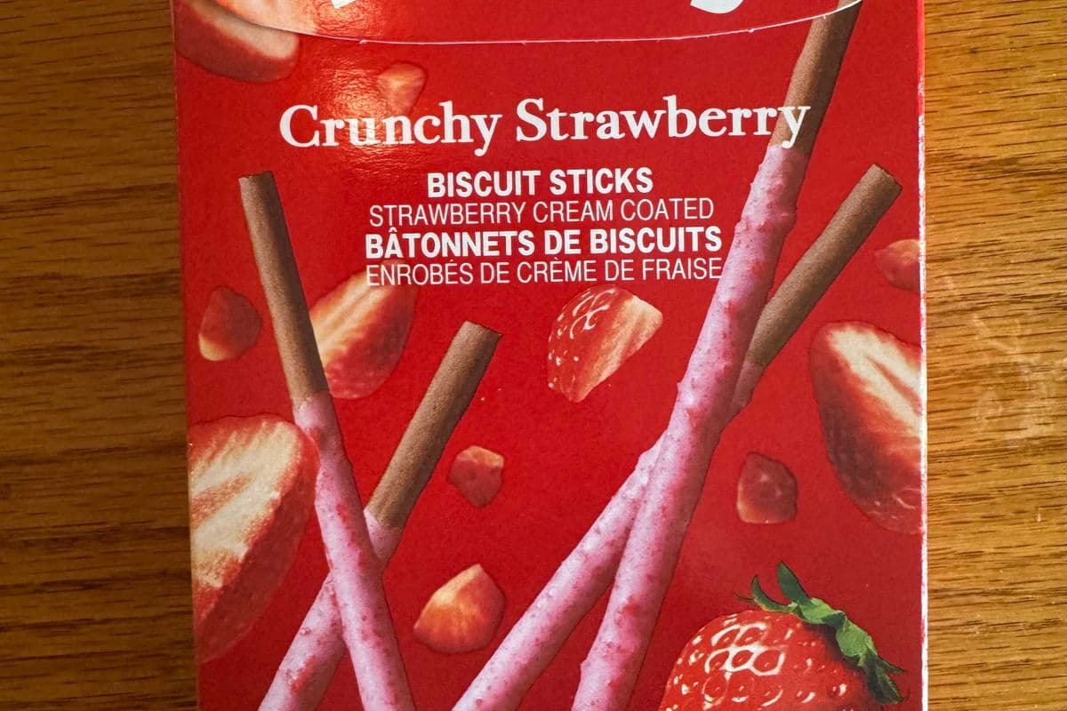 Pocky Crunch Strawberry Large