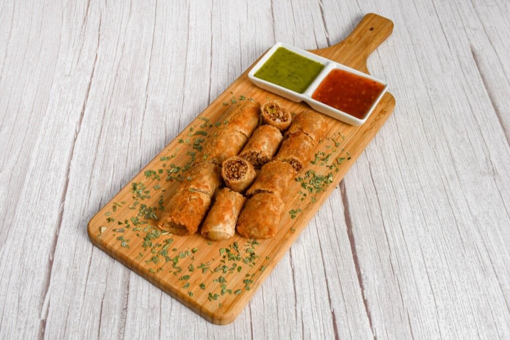 Noodle Veg Spring Rolls ( 3 pcs)
