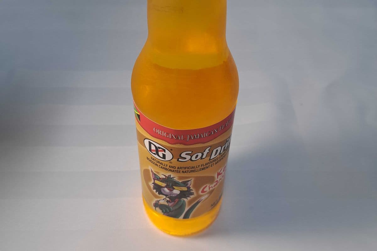 D and G Cola Champagne Drink (Glass Bottle)