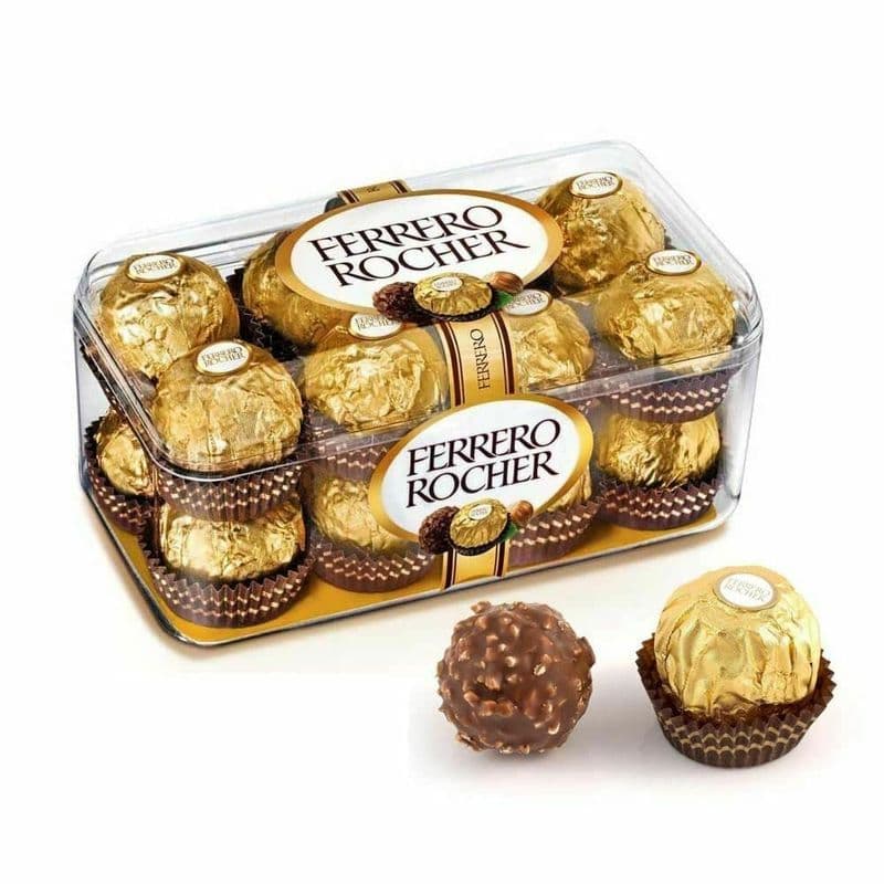 Boite de Ferrero Rocher 200g/ Box of Ferrero Rocher 200g
