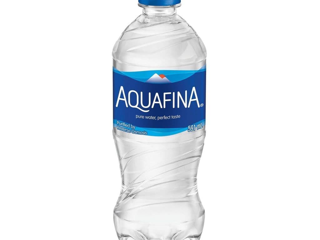 Aquafina (591ml) 