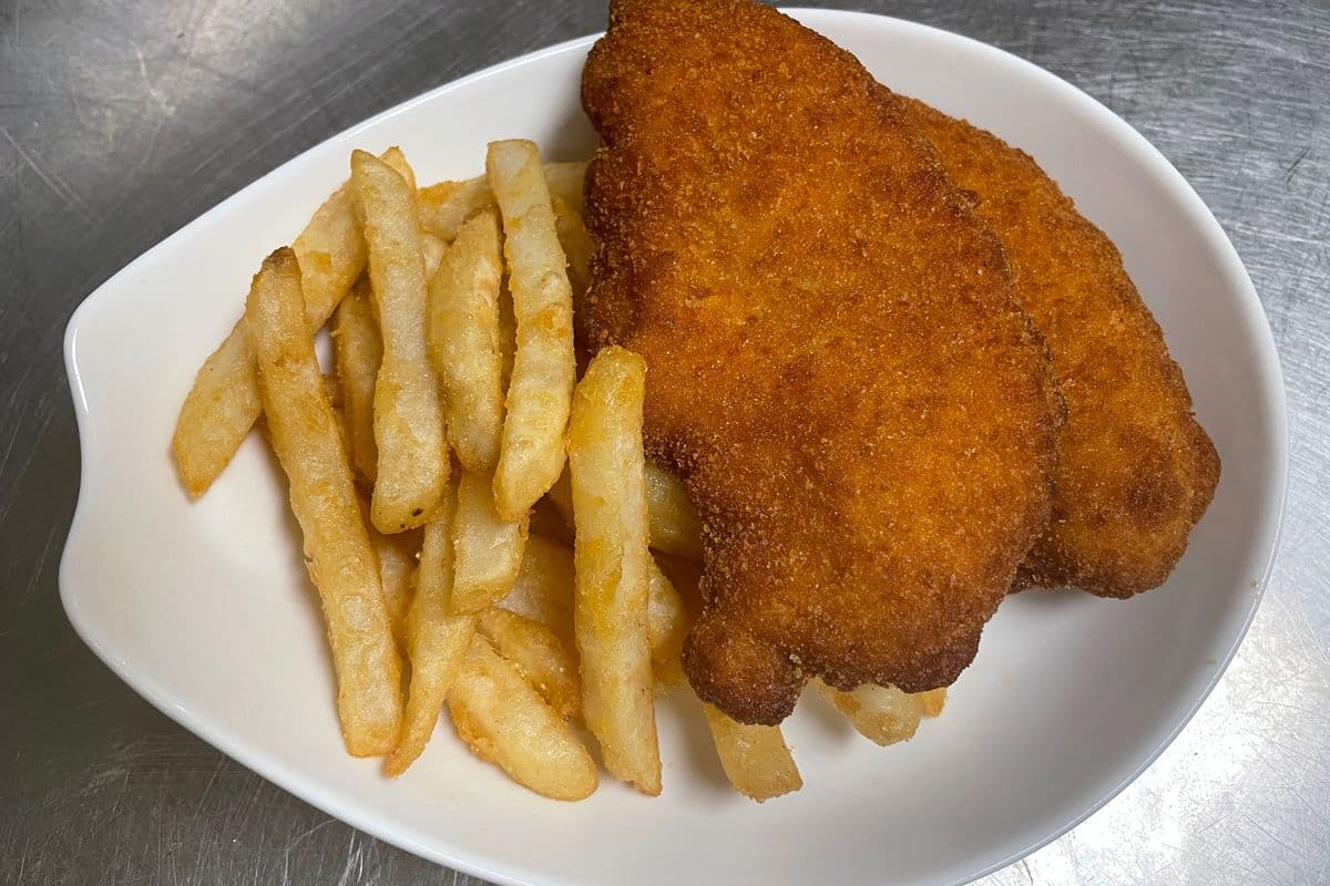 Chicken Strips and Fries 鸡柳薯条