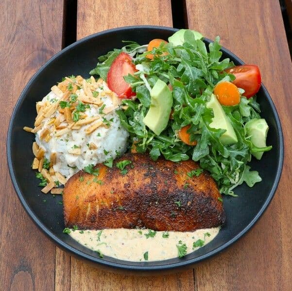 CAJUN SALMON BOWL * (GLUTEN FRIENDLY)