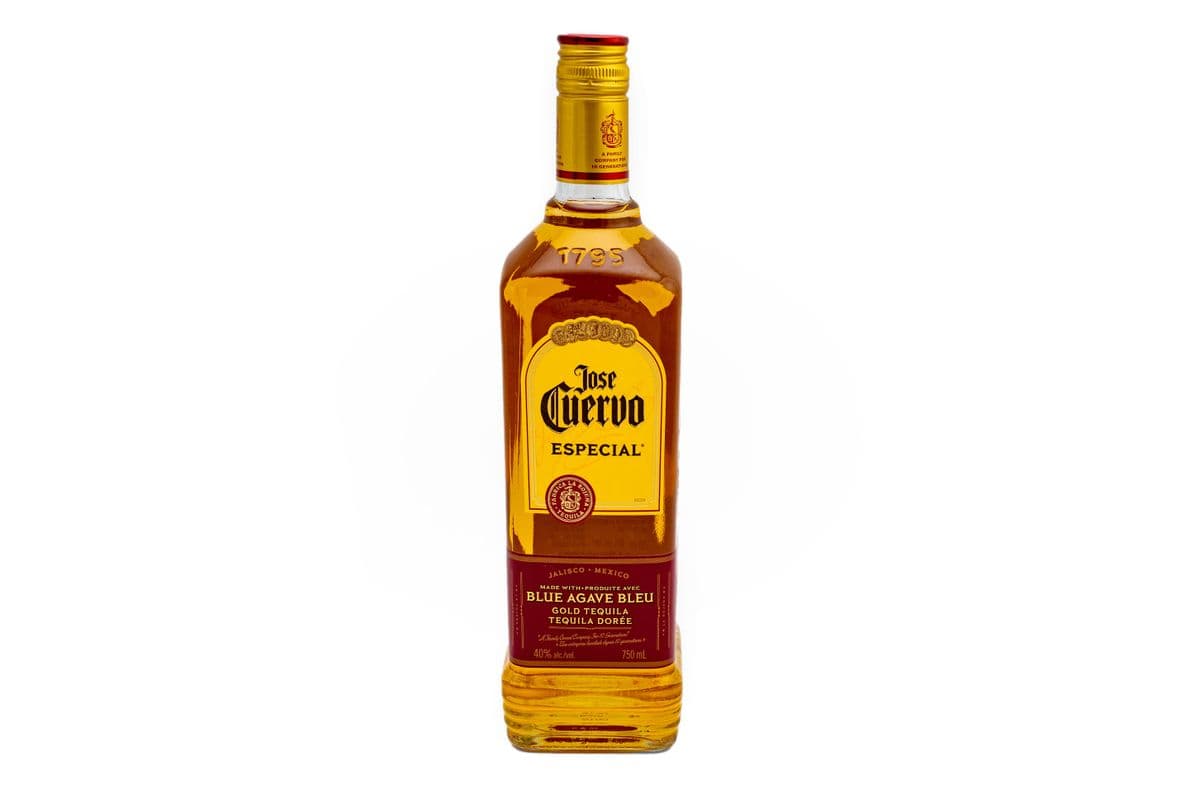 Jose Cuervo Gold (1 x 750 ml)
