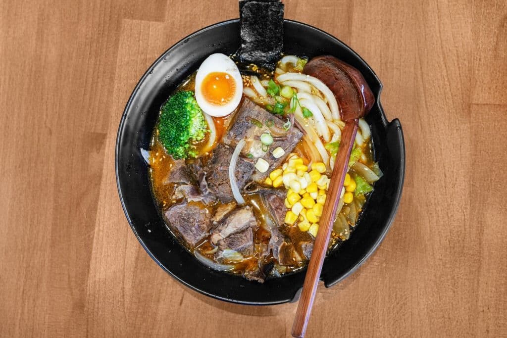 Spicy Beef Ribs Udon 香辣牛排面
