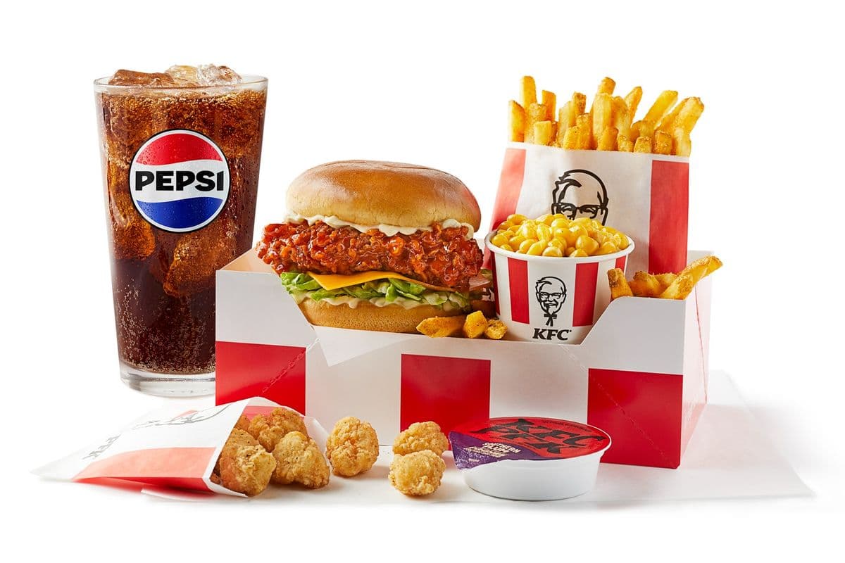 Zinger Drip Sandwich Box Meal