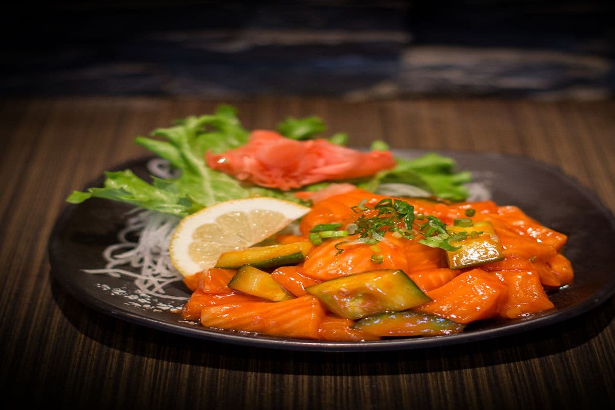Spicy Salmon Sashimi