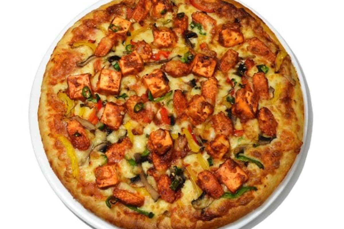 Paneer Makhani Pizza