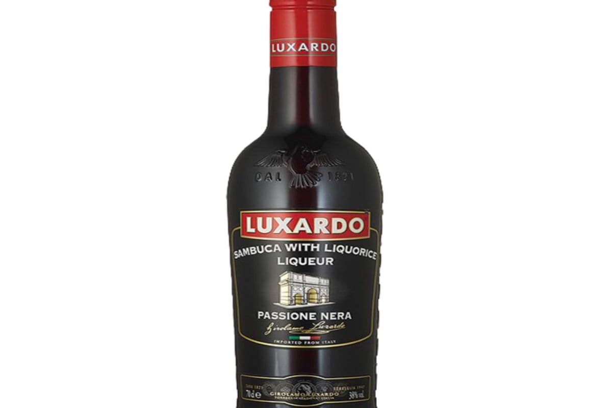 LUXARDO SAMBUCA BLACK (1 x 750 ML) (1 x 750 ML)