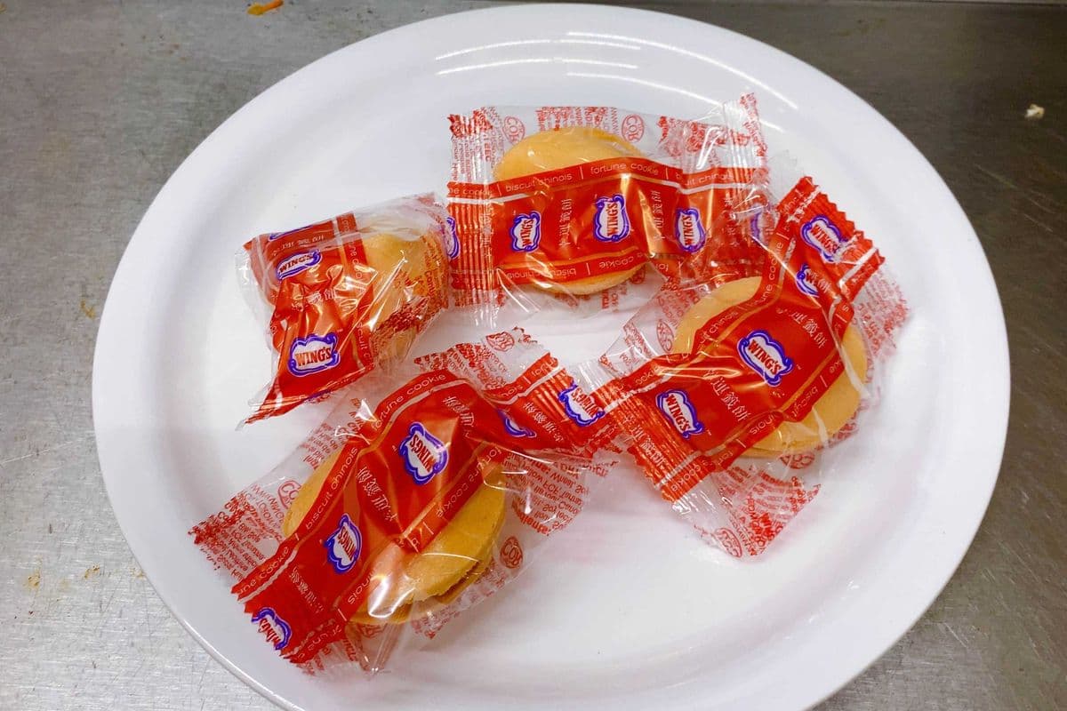 4 fortune cookies