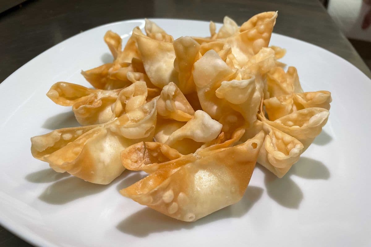 Cream Cheese Won Tons (12 pcs)