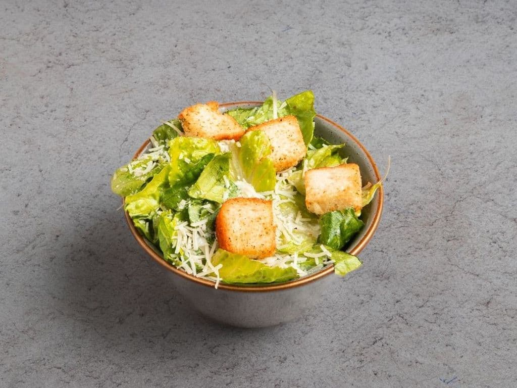 Regular Caesar Salad