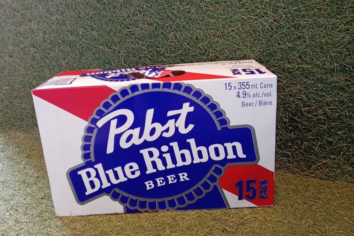 Pabst Blue Ribbon (15 x 355 ml)