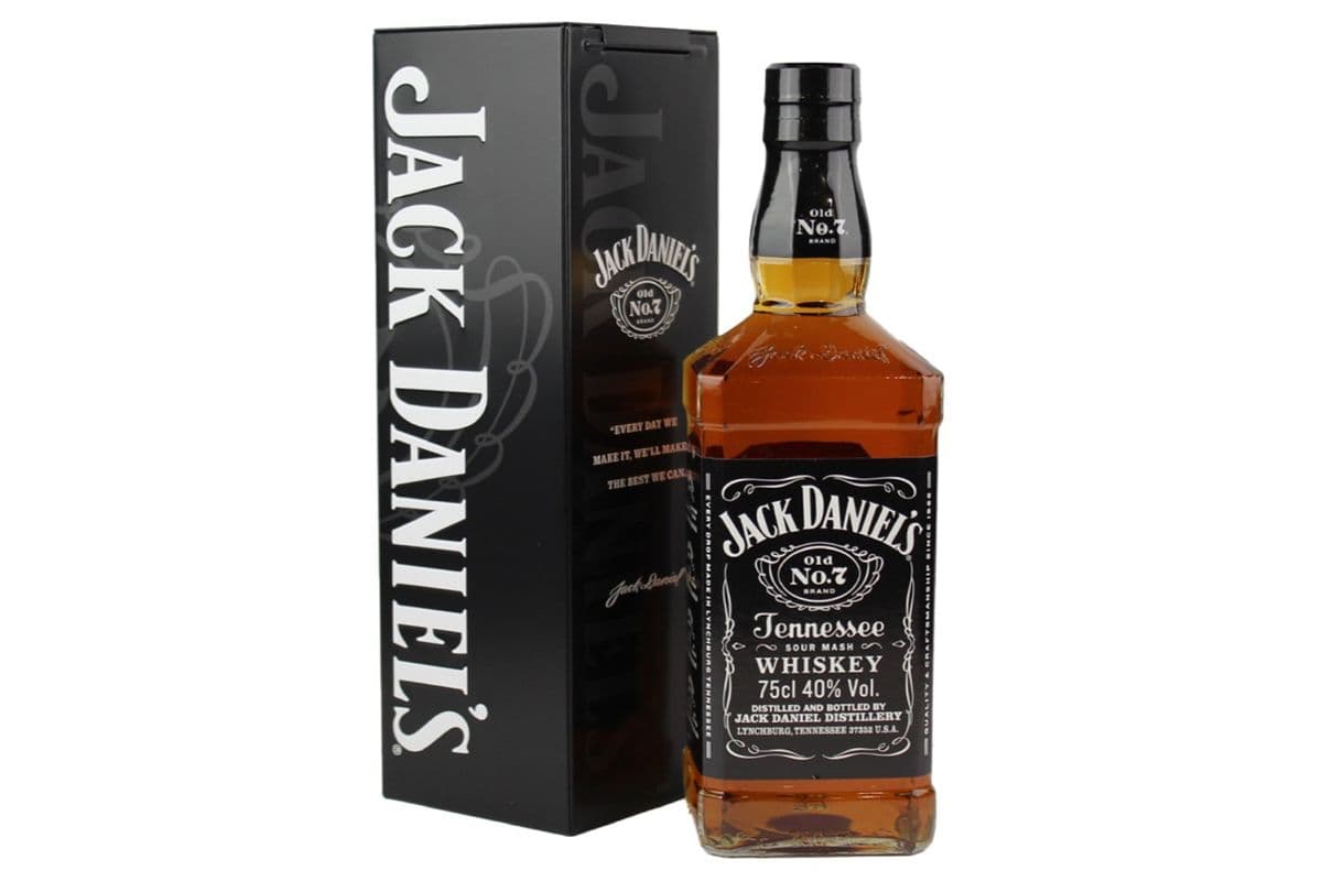 JACK DANIELS GIFT TIN (750ML) (1 x 750ML)