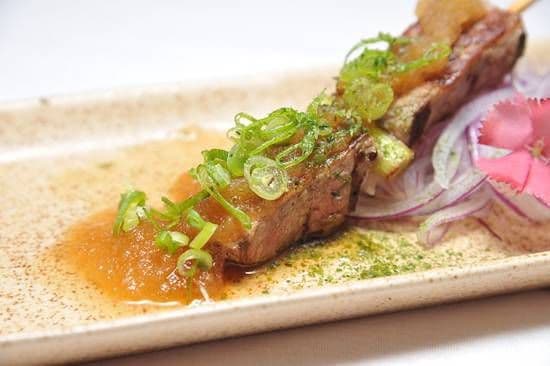 S8. Beef with Ponzu Sauce  / S8. 烤牛肉佐醋酱油