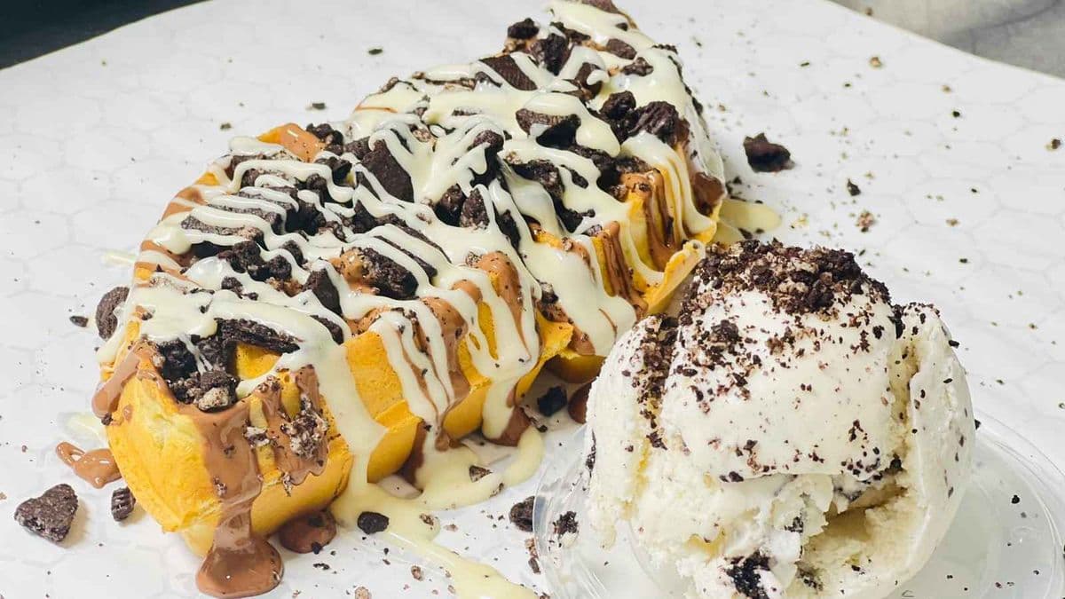 Oreo White Chocolate Waffle