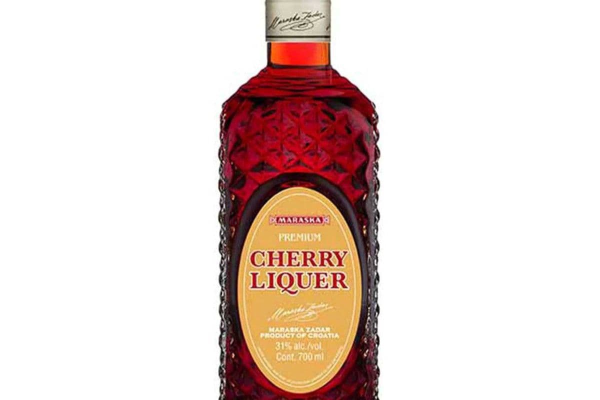 Cherry Liqueur (700 ml) (1 x 700ML)