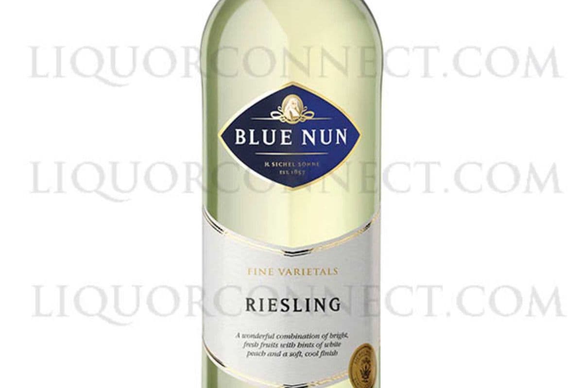 Blue Nun - Riesling (1 x 750ml Bottle)
