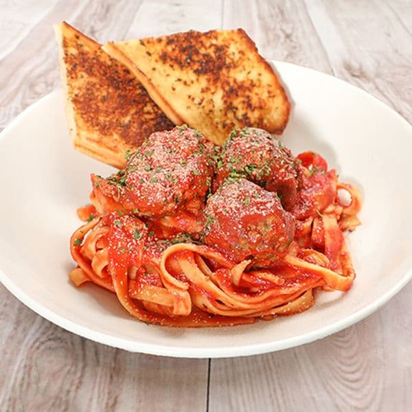 FETTUCCINI & MEATBALLS