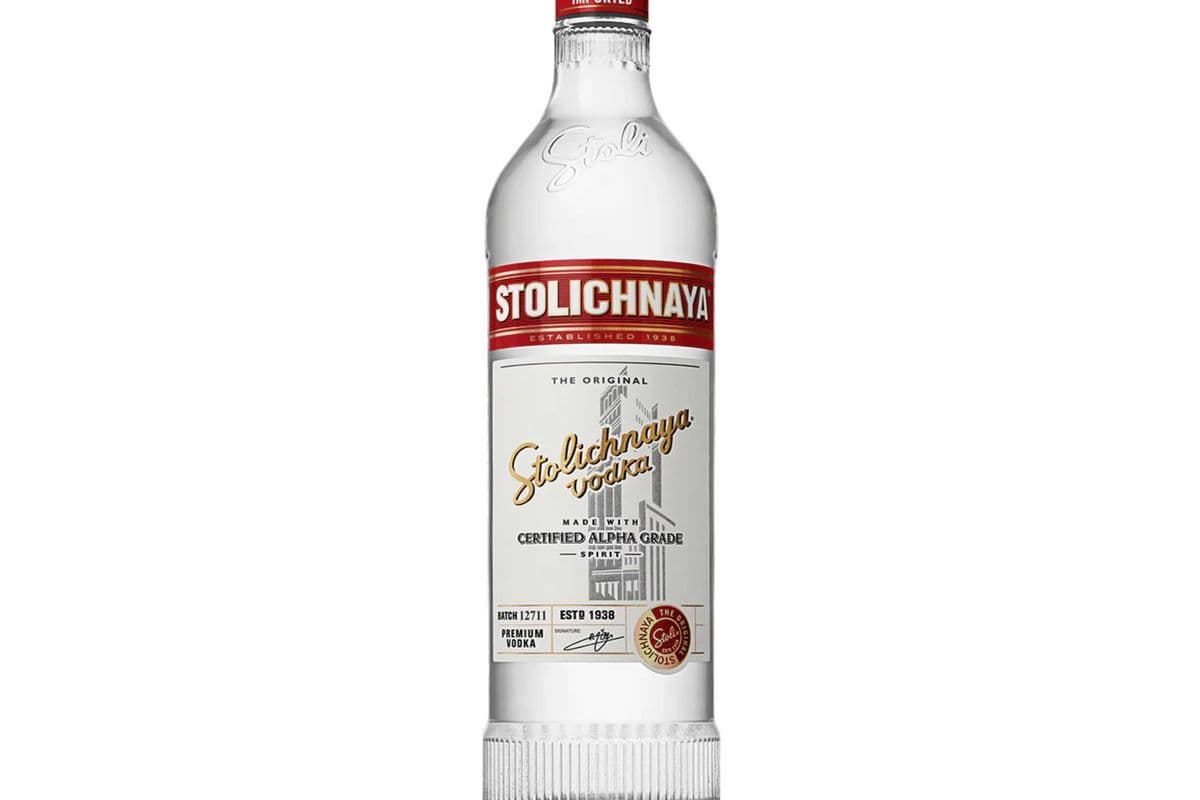 STOLICHNAYA VODKA 750ML (1 x 750 ML)