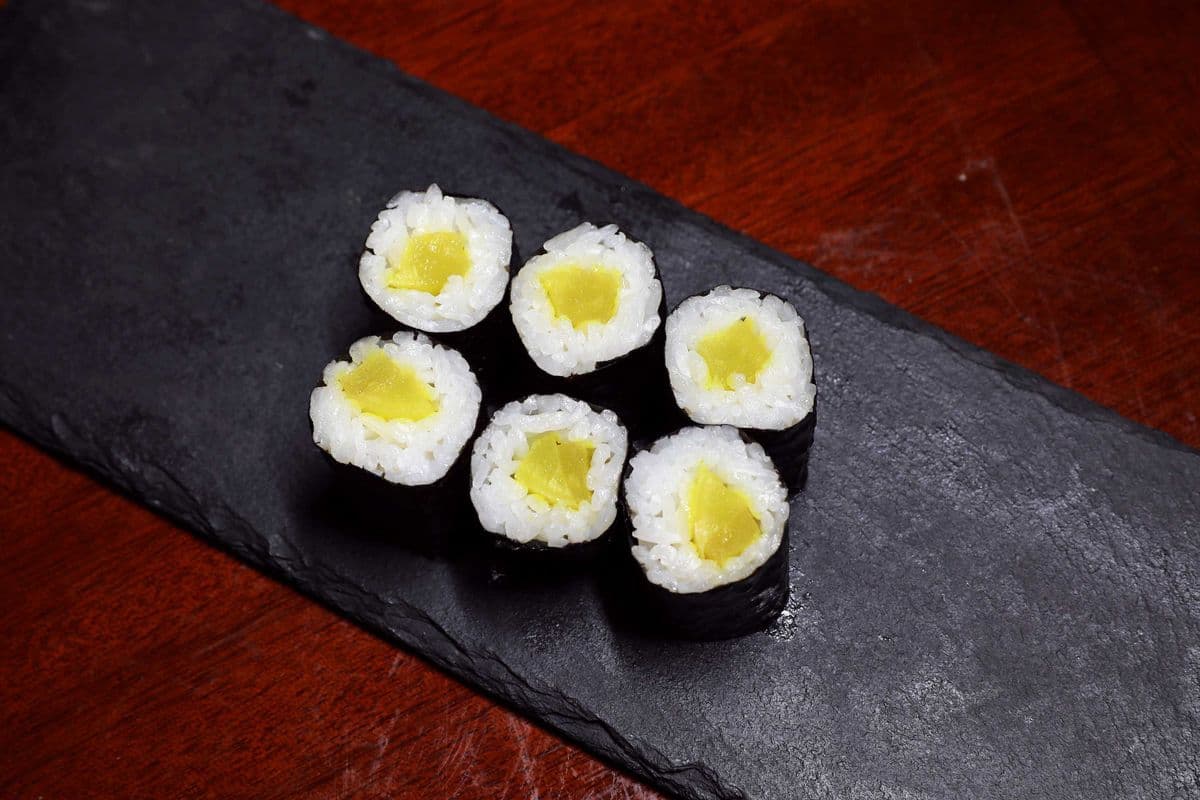 Oshinko-Pickled Radish (6 pcs)