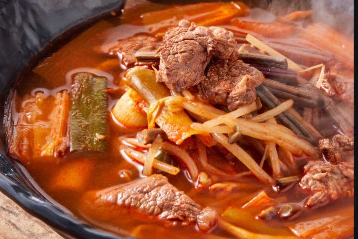 Spicy Beef Stew육개장