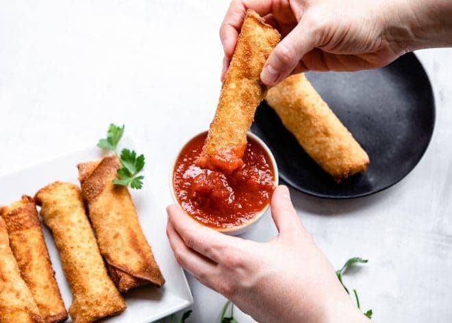 Pepperoni Pizza Sticks
