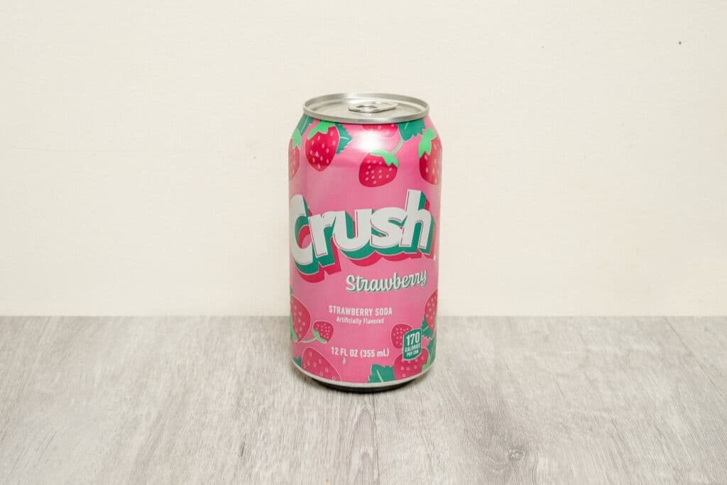 ** CRUSH Strawberry 🍓 ** Exclusive !! (355 ML) (170 Cal)
