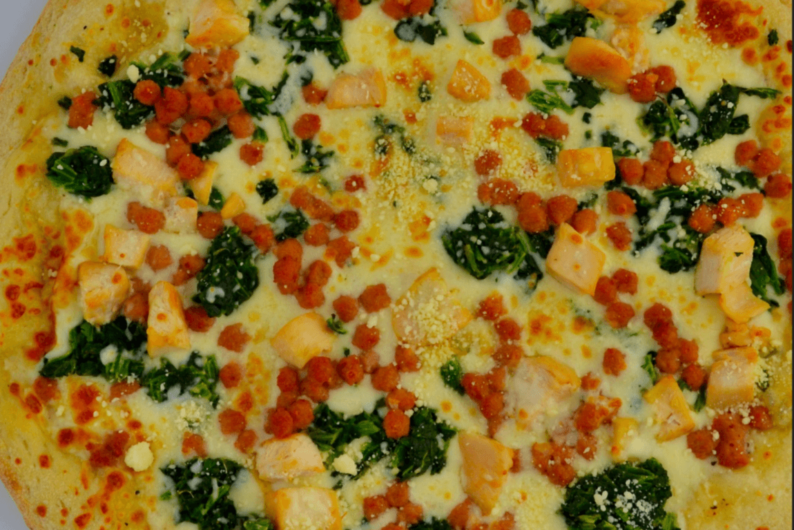 Large Chicken Caesar Pizza