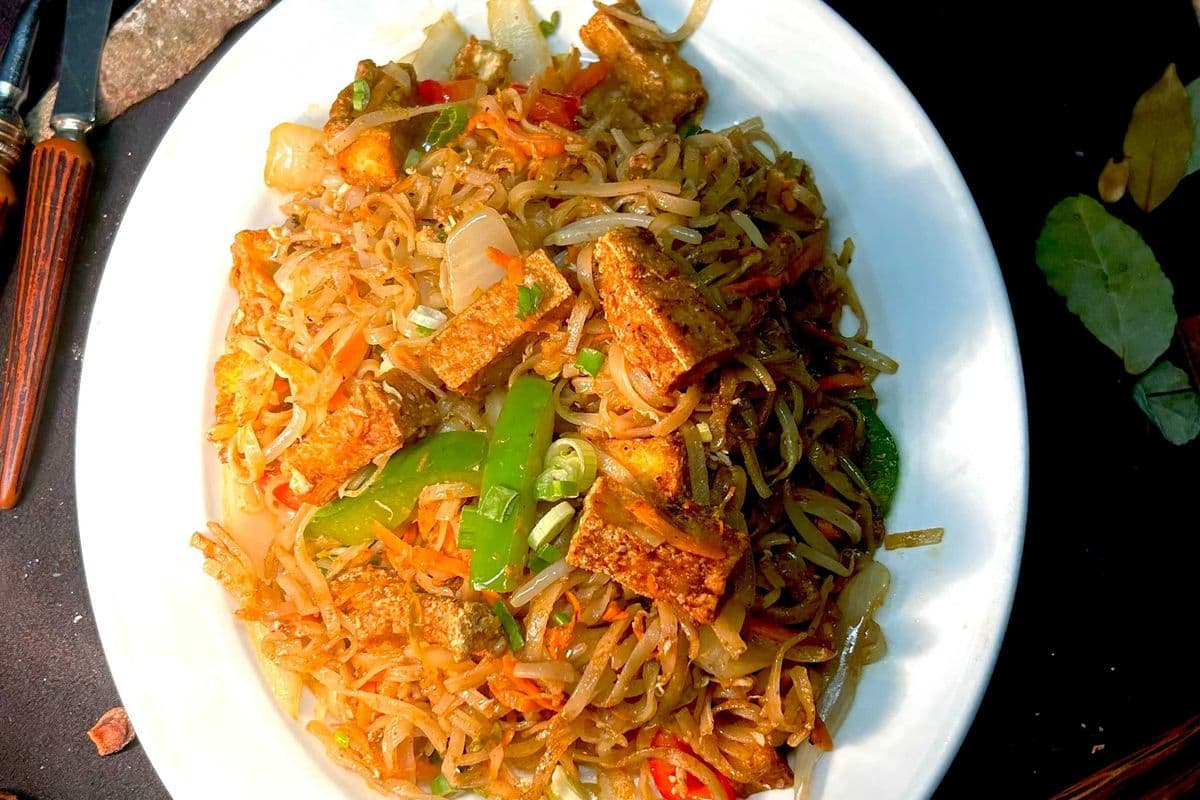 73. Pad Thai Vegetable Tofu