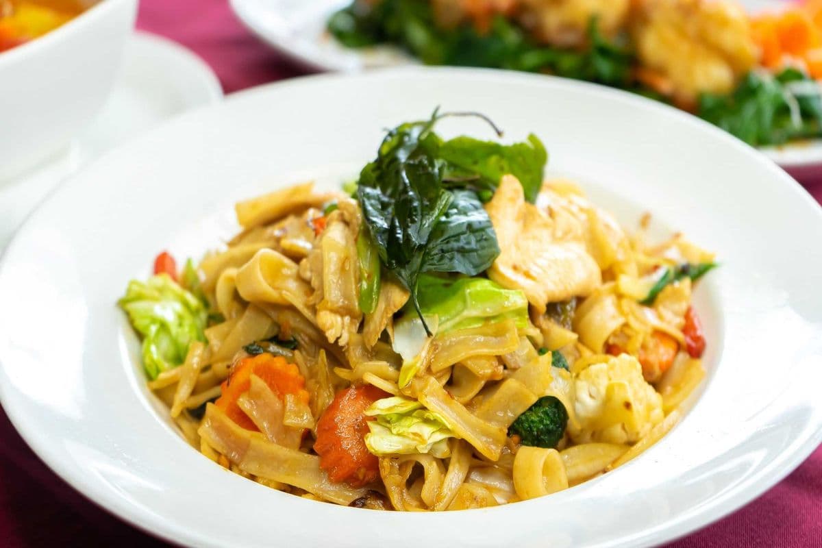 Pad Kee Mow