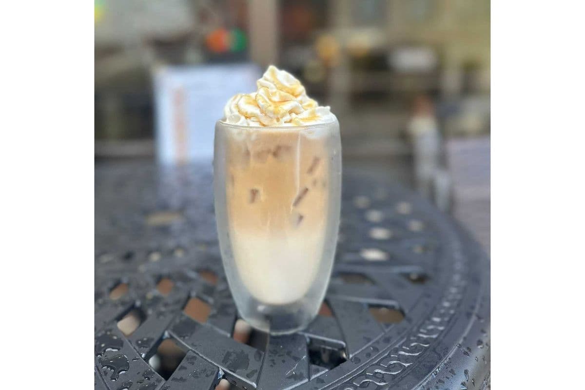 Iced Caramel Macchiato (16oz)