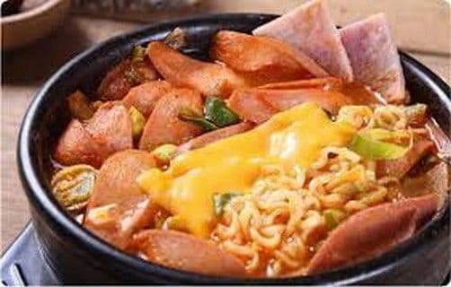 BuDae Chigae / 부대찌개