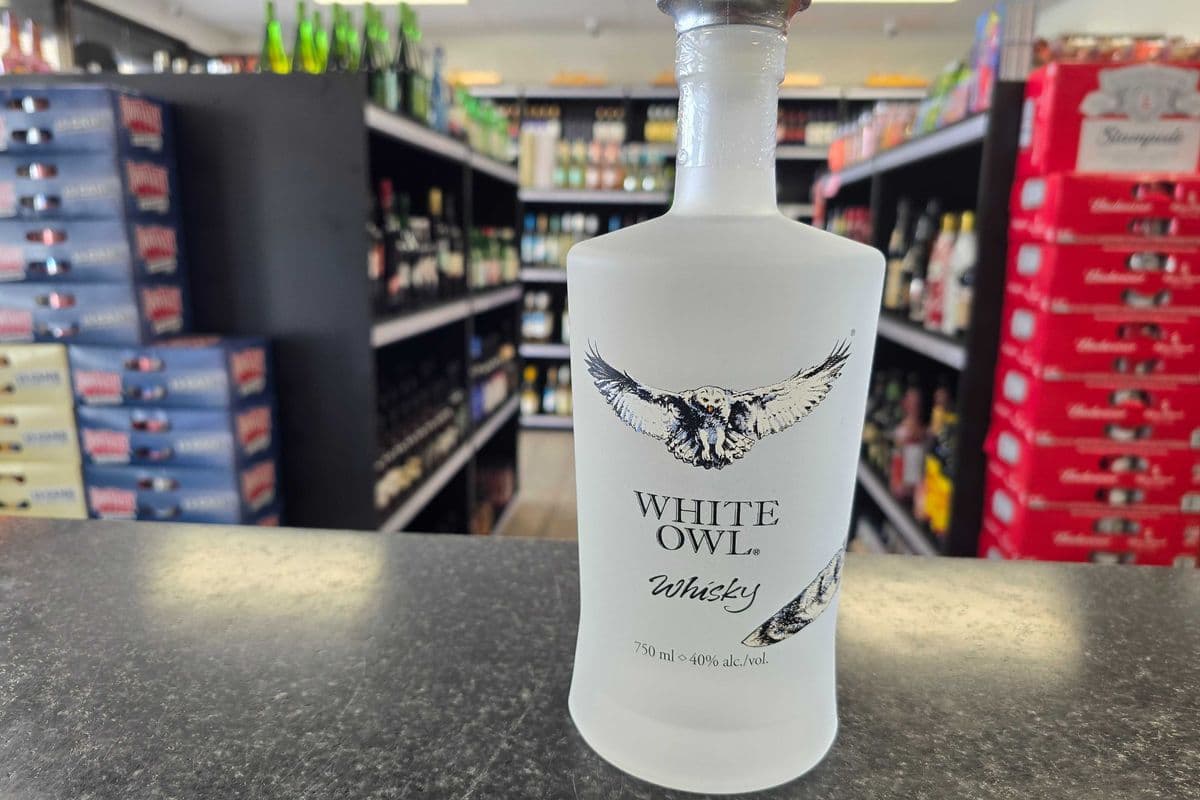 White Owl Whisky (1 x 750ml Bottle)