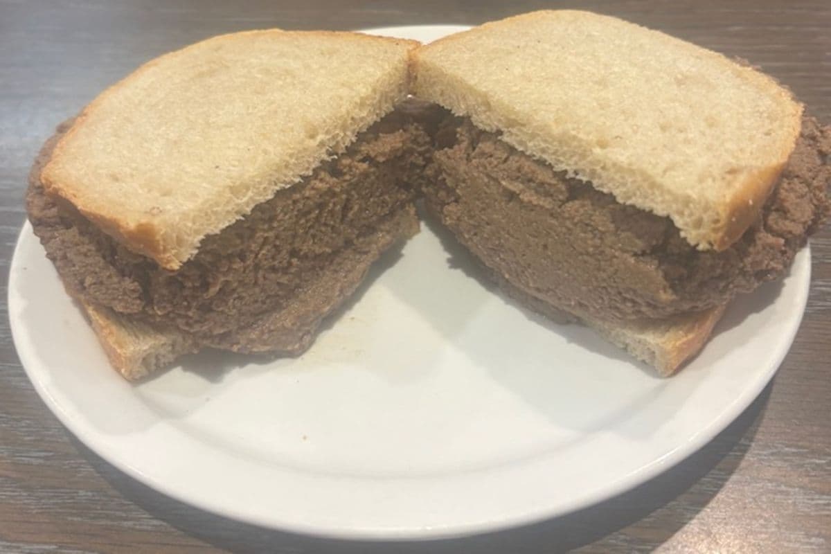Chopped Liver Sandwich