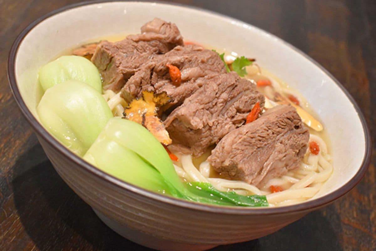Tonic Beef Brisket Noodle Soup 藥膳牛腩麵