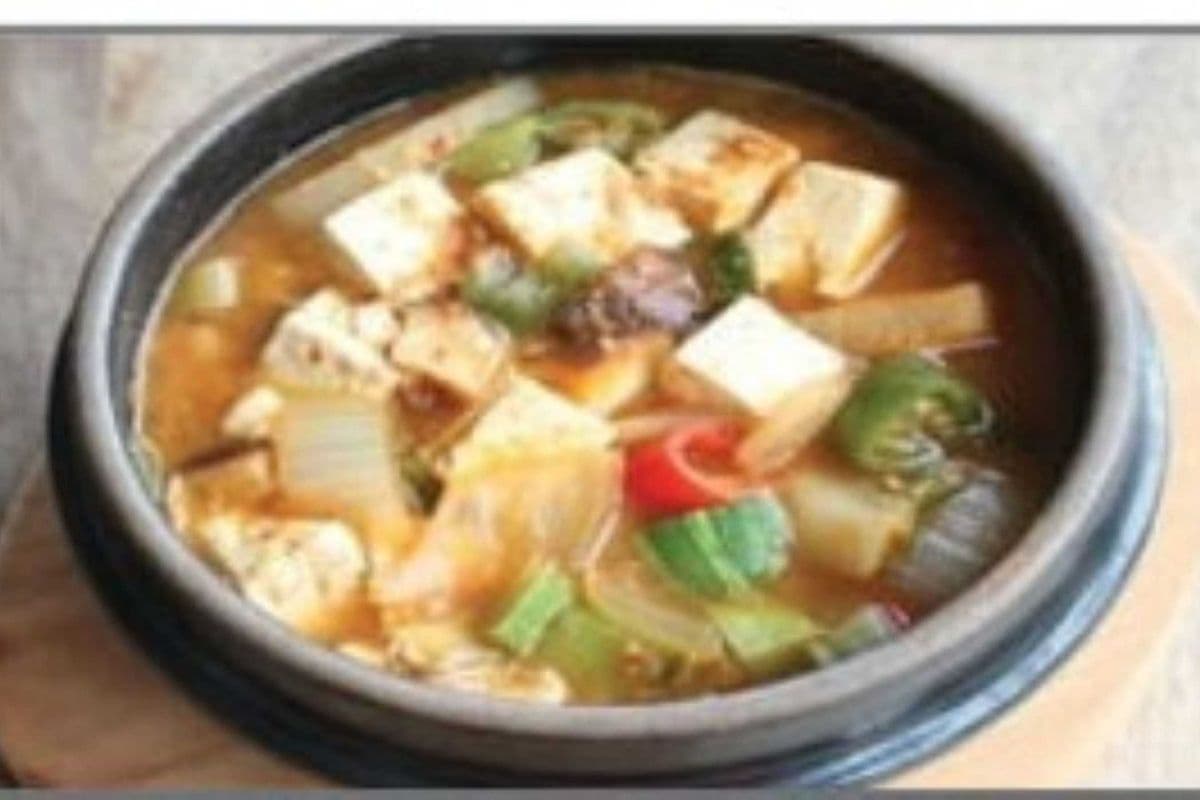 M2. Doenjang Stew (Doenjang Jjigae, 된장 찌개)